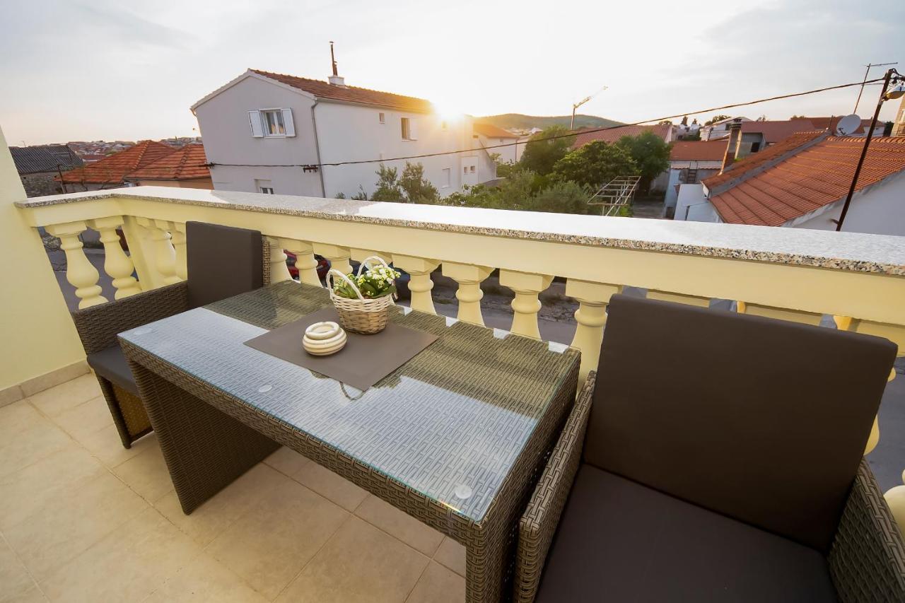 Apartments4You Vodice Eksteriør billede