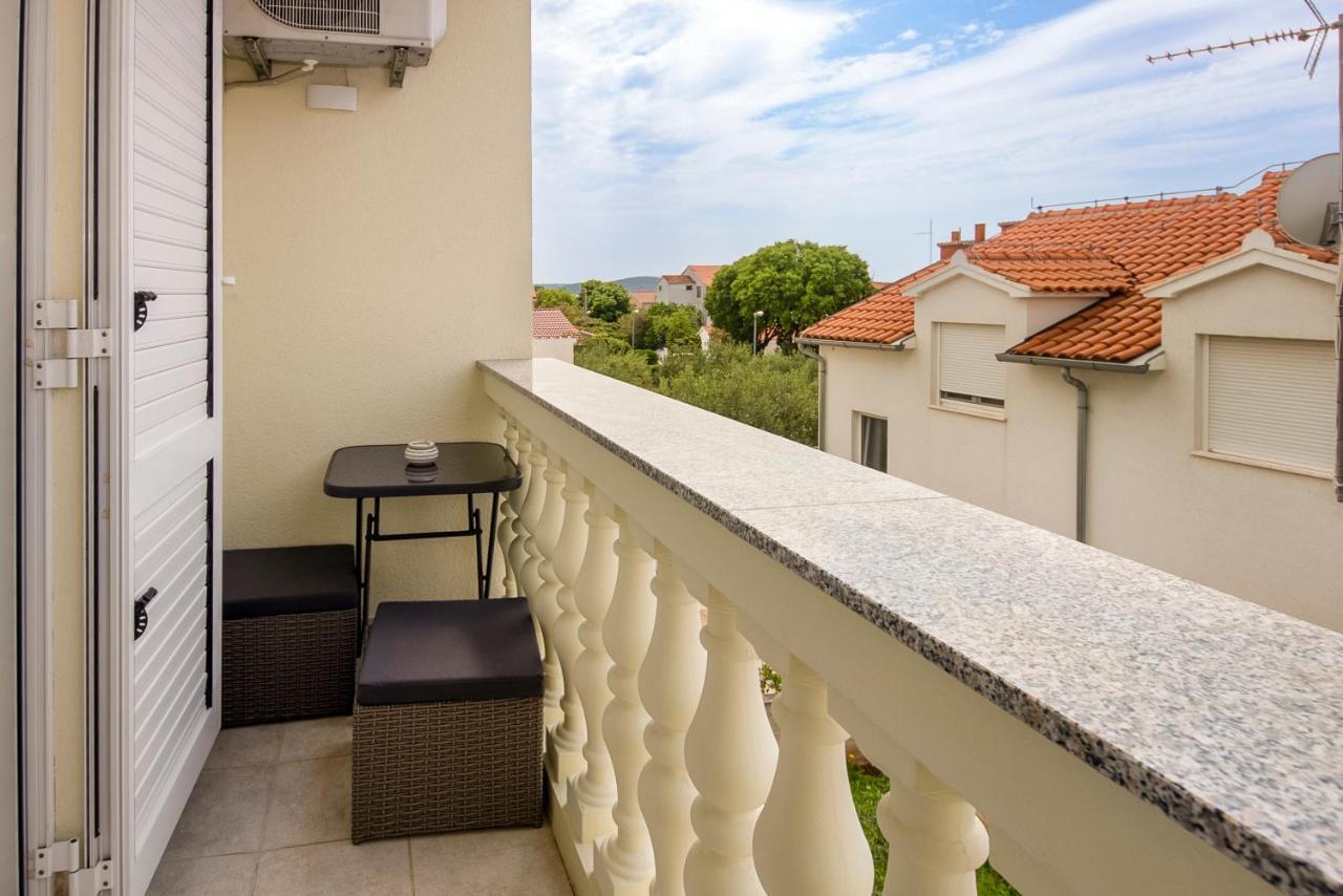 Apartments4You Vodice Eksteriør billede