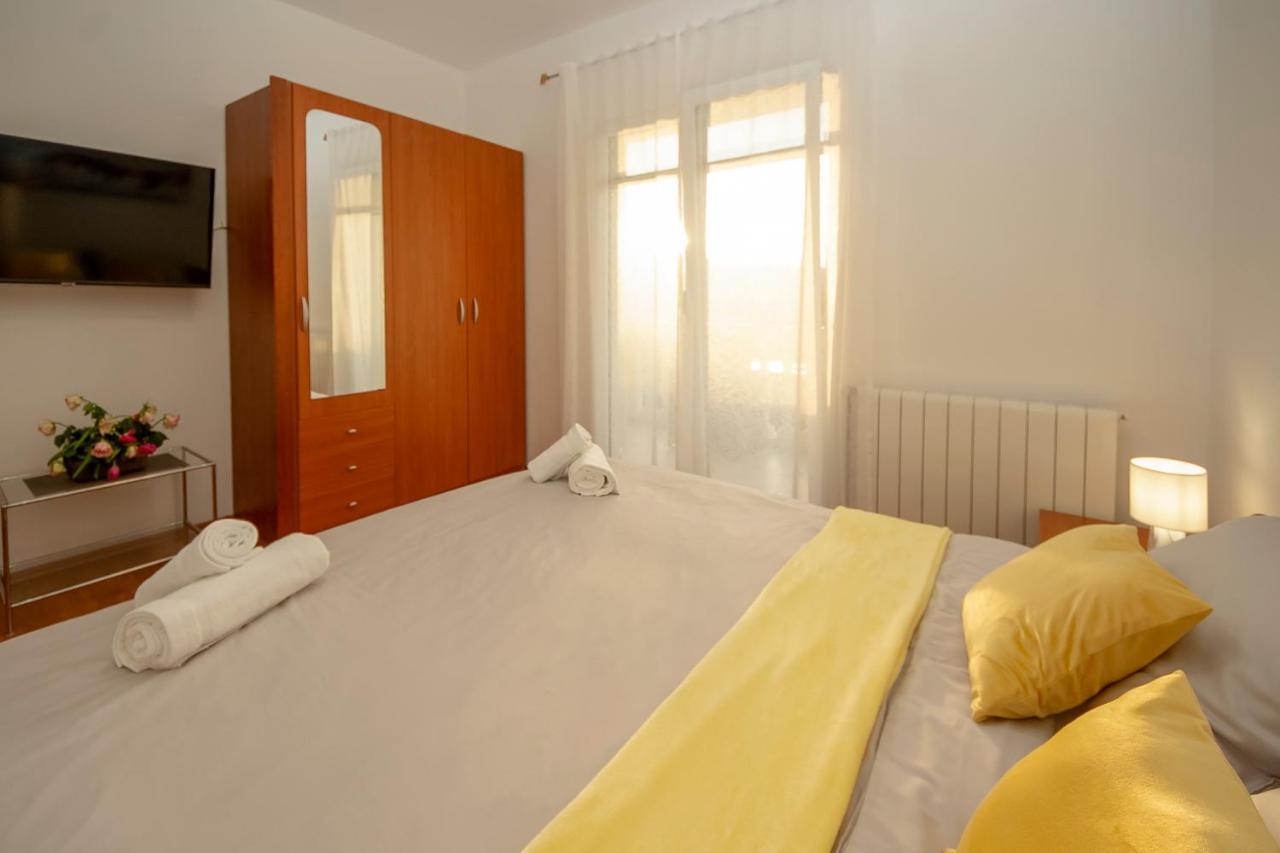 Apartments4You Vodice Eksteriør billede
