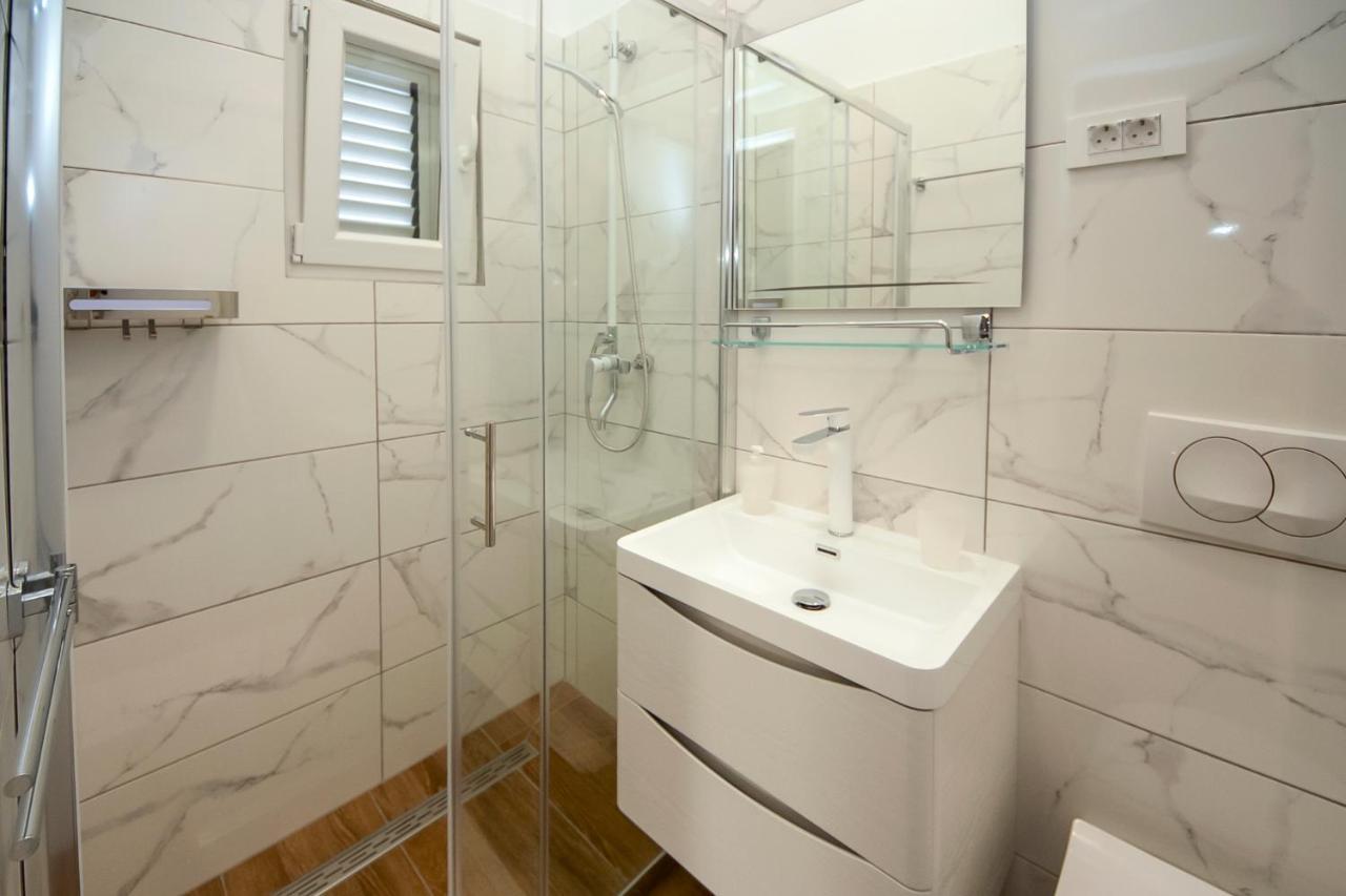 Apartments4You Vodice Eksteriør billede