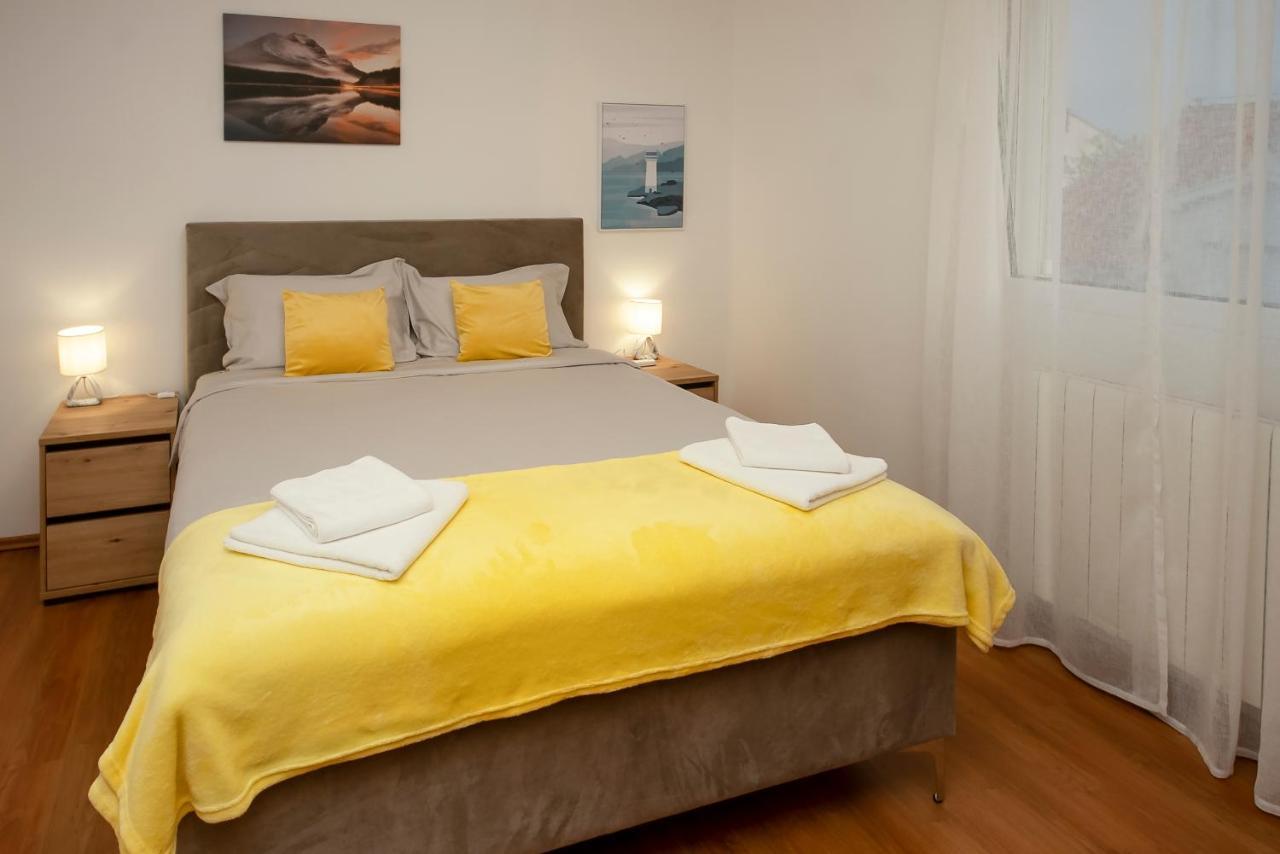 Apartments4You Vodice Eksteriør billede