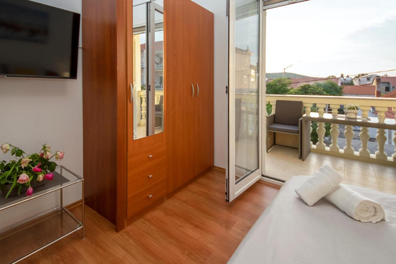 Apartments4You Vodice Eksteriør billede