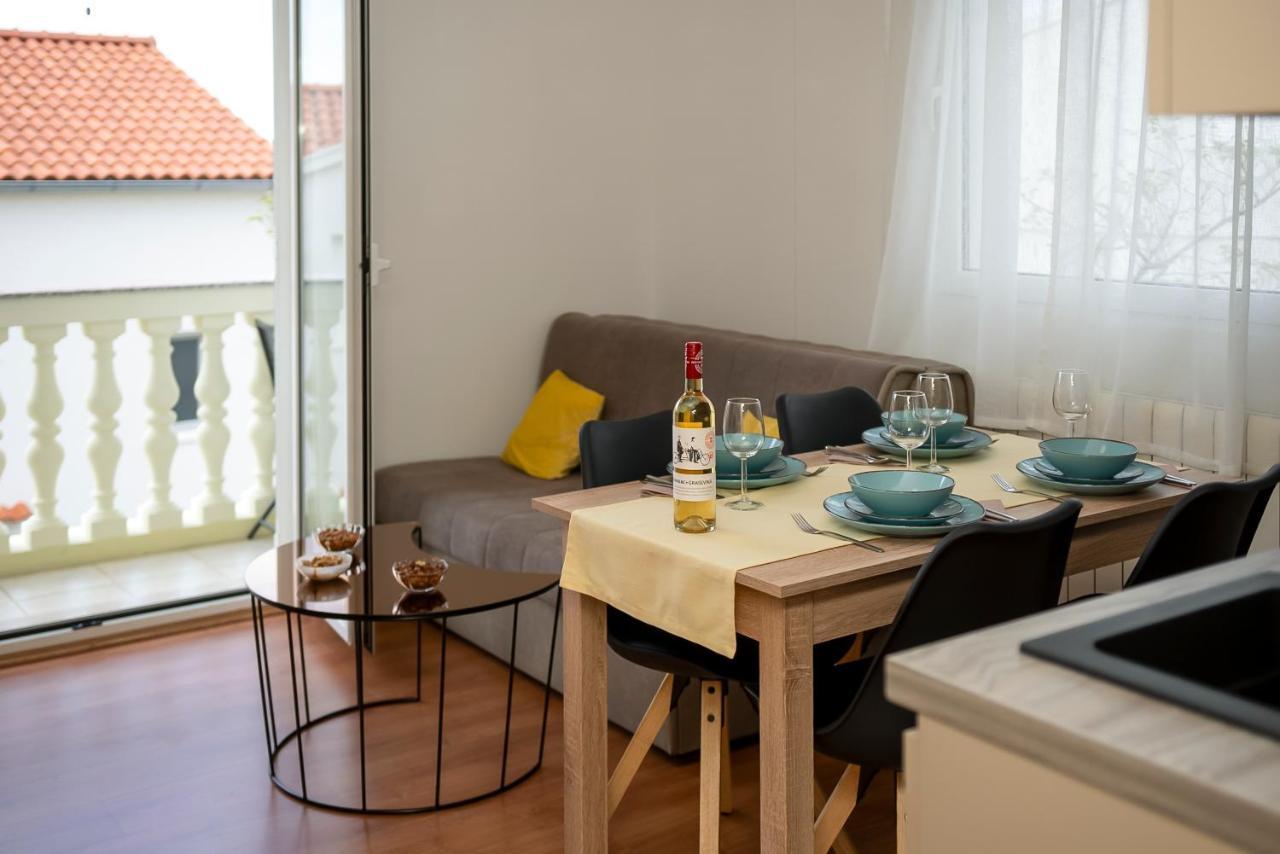 Apartments4You Vodice Eksteriør billede